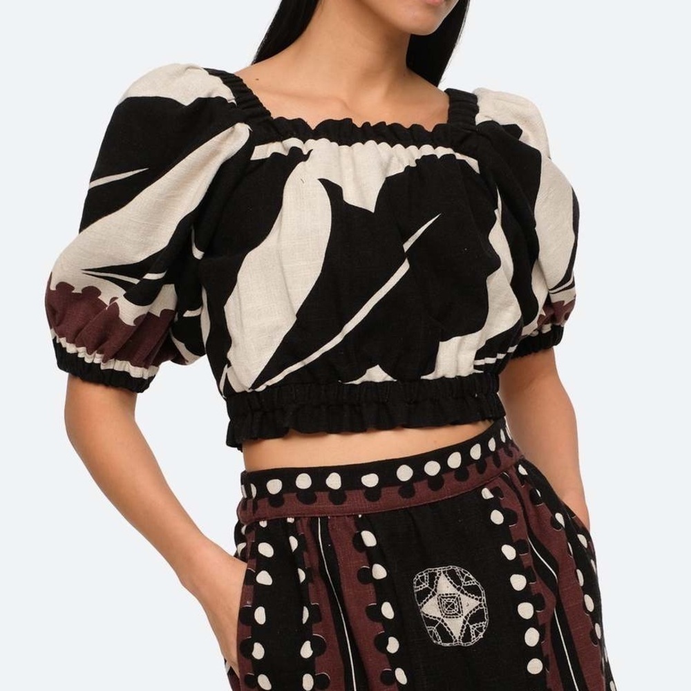 NWT SEA New York Puff-Sleeve Black Cream Floral Crop Top - Picture 4 of 8